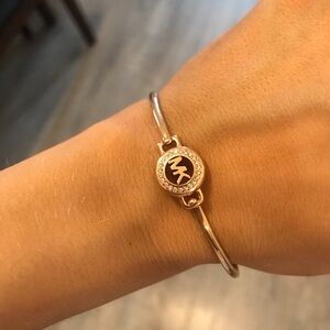 NEVER WORN! Michael KORS bracelet